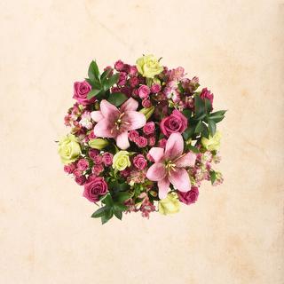 subterranean-rose-bouquet